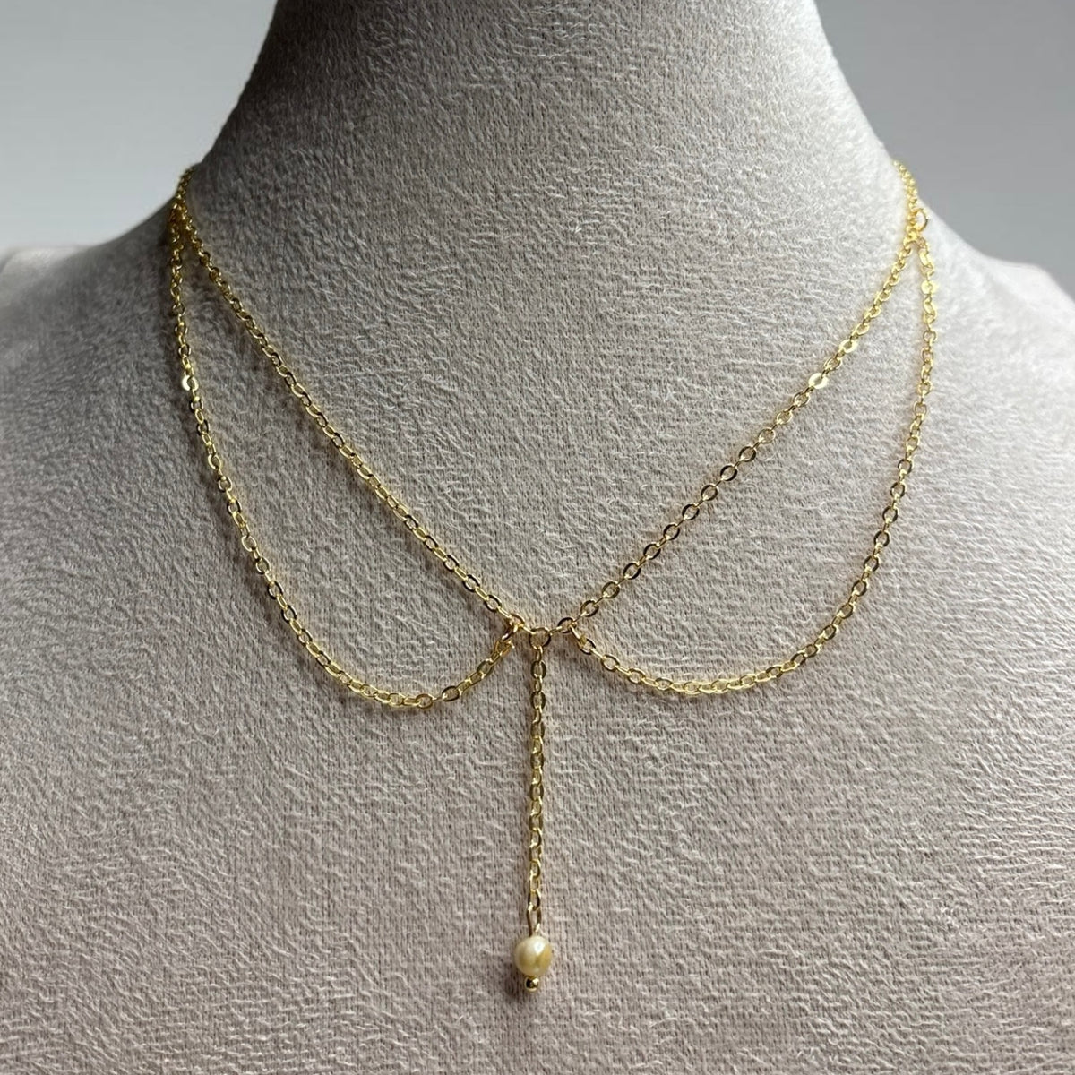 Bahraini Pearl Lariat