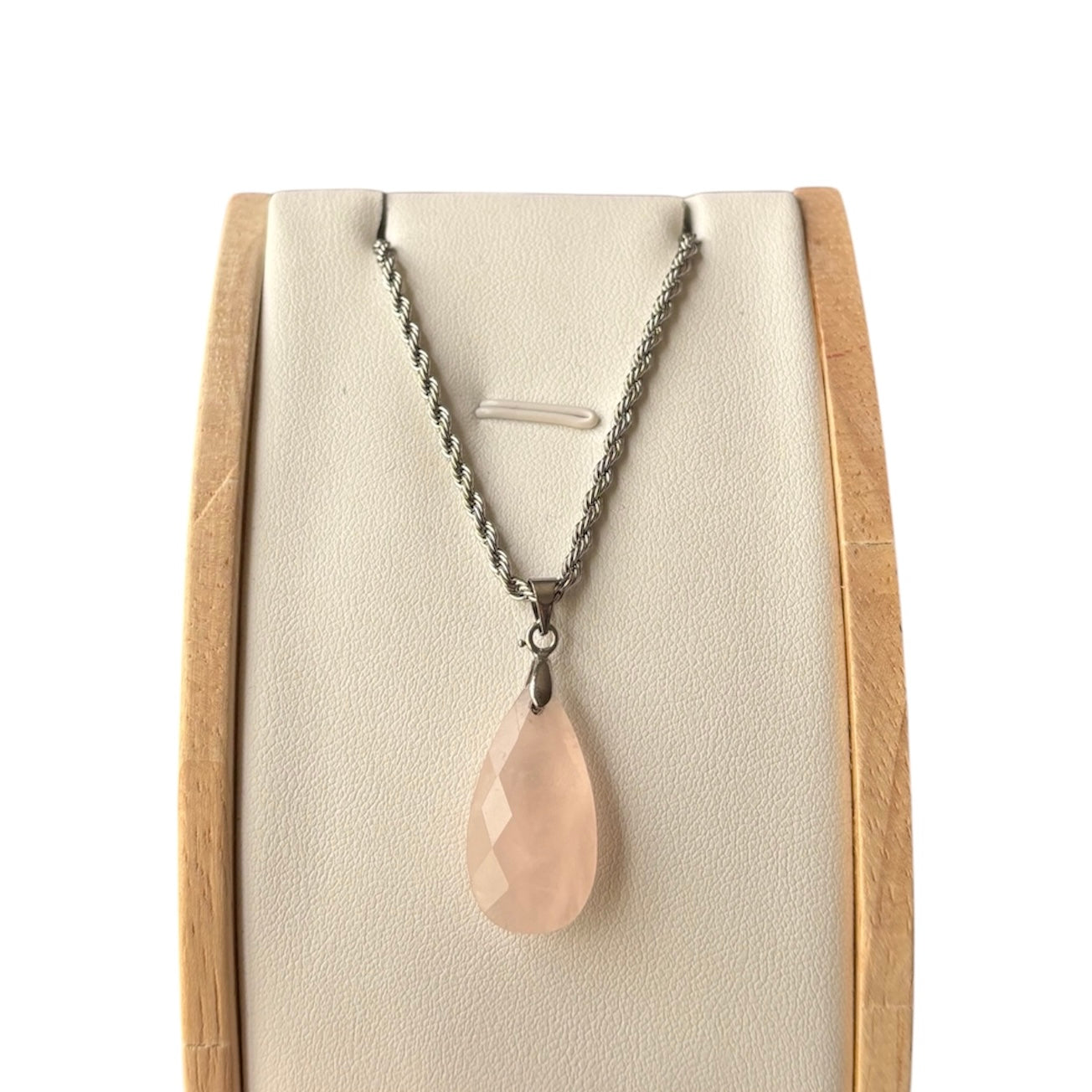 Rose quartz pendant